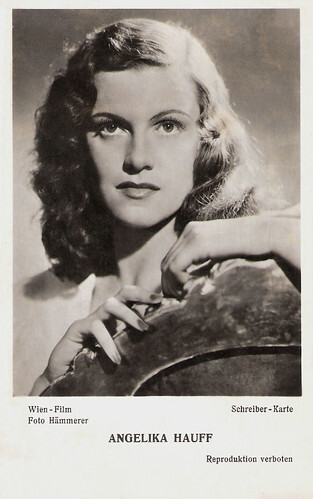 Angelika Hauff