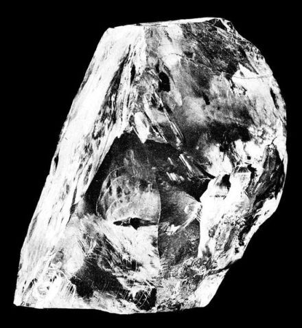 Photo of the Cullinan diamond in the rough 