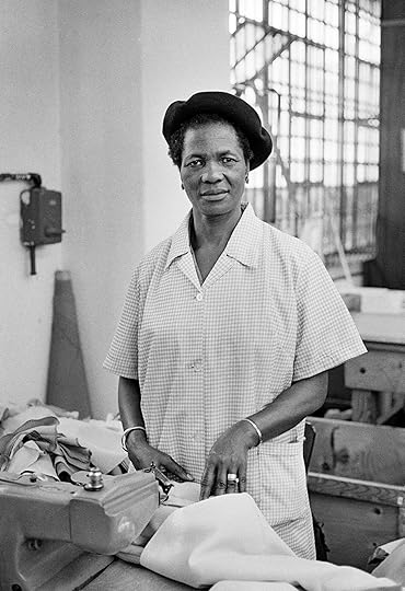Sue Williamson, <em>Caroline Motsoaledi I</em>, 1984, from the series <em>All Our Mothers</em><br>“>		</div>		<div class=