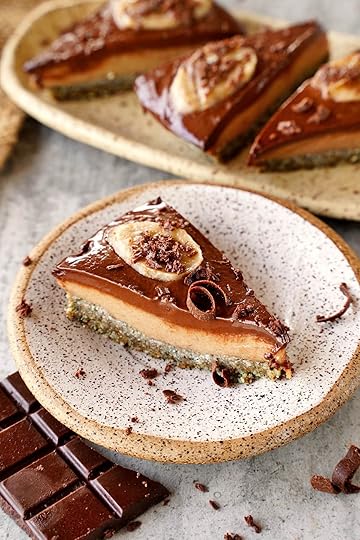 piece of chocolate peanut butter pie on small plate