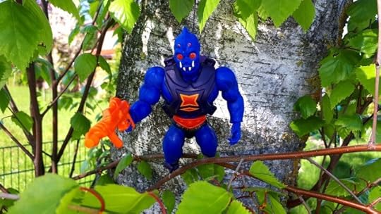 Webstor is hanging in a tree.