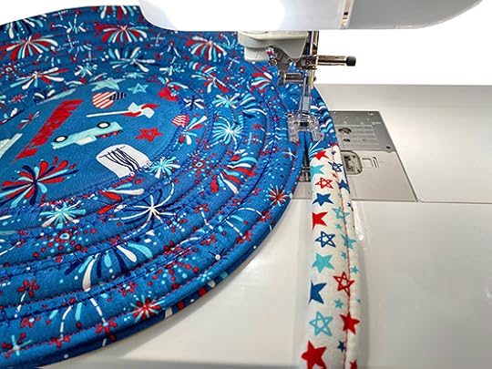 Patriotic Table Topper Sewing Tutorial at Nancy Zieman Productions Blog