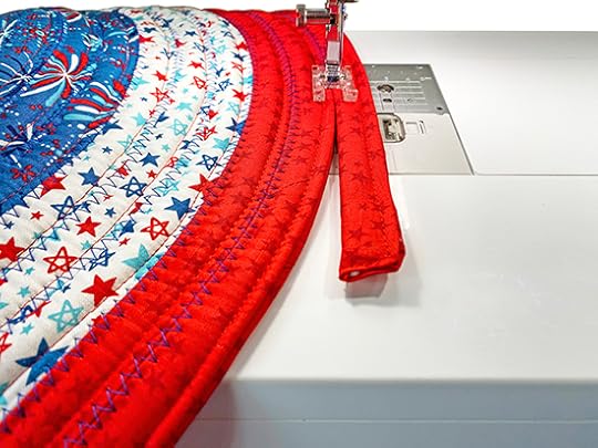 Patriotic Table Topper Sewing Tutorial at Nancy Zieman Productions Blog