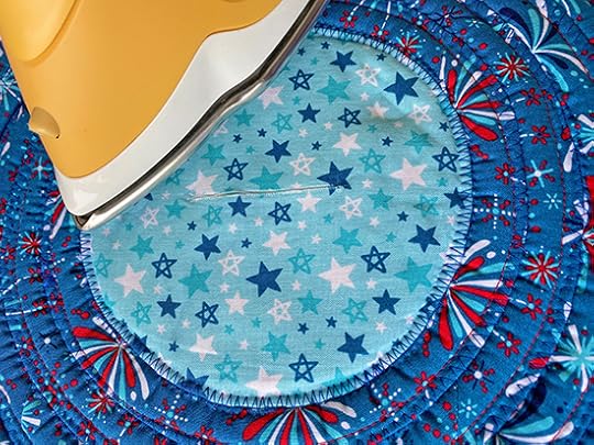 Patriotic Table Topper Sewing Tutorial at Nancy Zieman Productions Blog