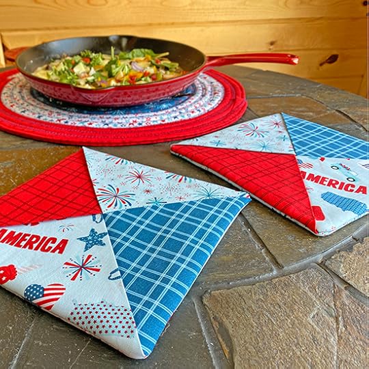 Patriotic Folded Hot Pad Sewing Tutorial at Nancy Zieman Productions Blog