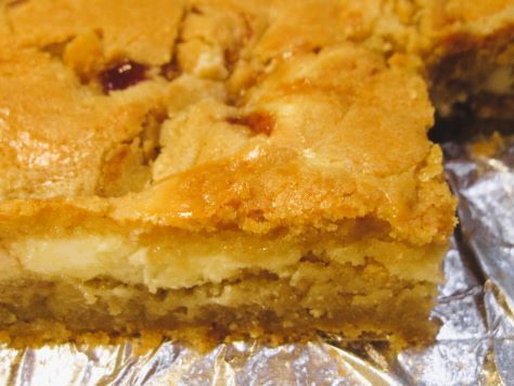 Bready or Not Original: Fruity-Cheesy Swirled Blondies