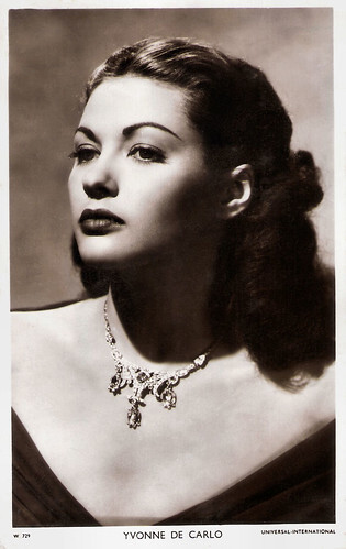 Yvonne De Carlo