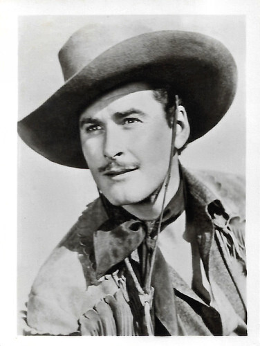 Errol Flynn in Dodge City (1939), cc,