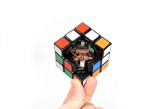 Smart3: The Self-Solving Rubik’s Cube