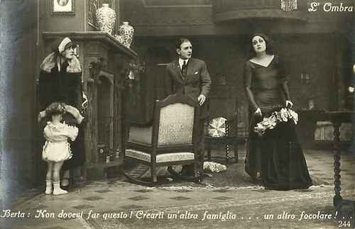 Italia Almirante, Liliana Ardea and Alberto Collo in L'ombra (1923)