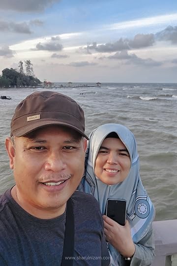 Matahari Terbenam Di Tanjung Balau