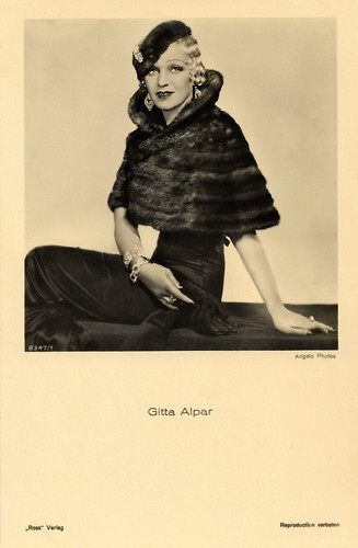 Gitta Alpar
