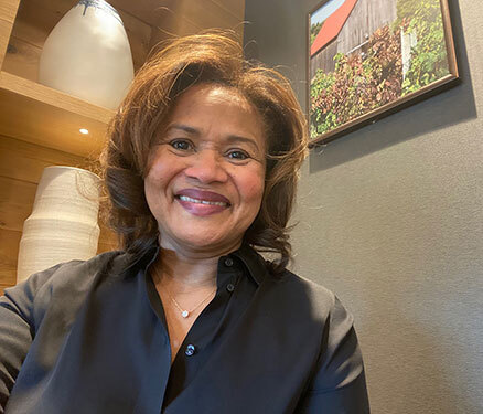 Jerdine Nolen