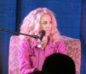 Claudia Black at Shore Leave 43