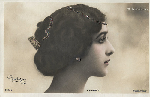 Lina Cavalieri