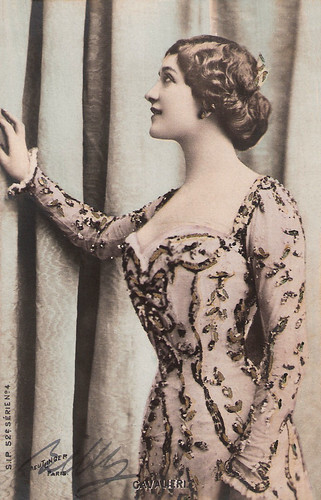 Lina Cavalieri