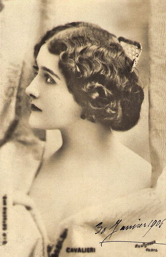 Lina Cavalieri