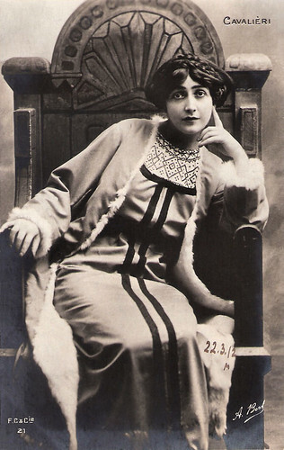 Lina Cavalieri