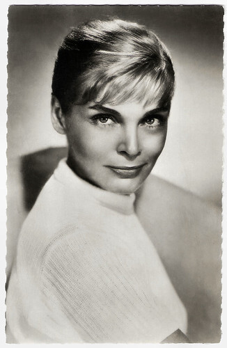Lizabeth Scott