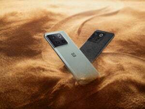 The OnePlus 10T with 256GB storage, 150w fast charging drops to lowest price