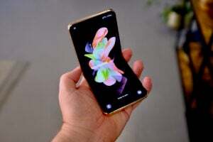 The Samsung Galaxy Z Flip 4 is now a budget foldable