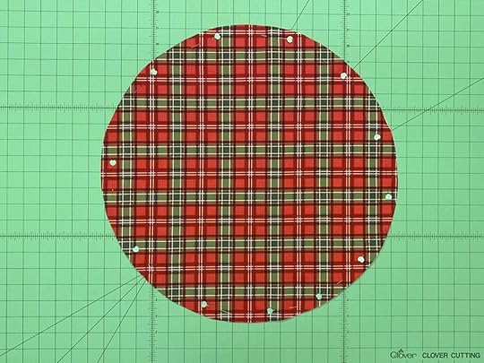 30-Minute Christmas Tree Serger Napkin Sewing Tutorial