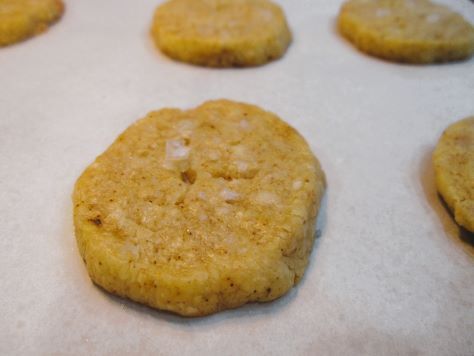 Bready or Not Original: Paprika Cheddar Crackers