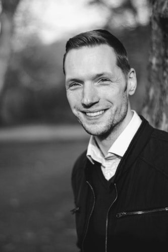 David Wragg - D H H ​​literary agency