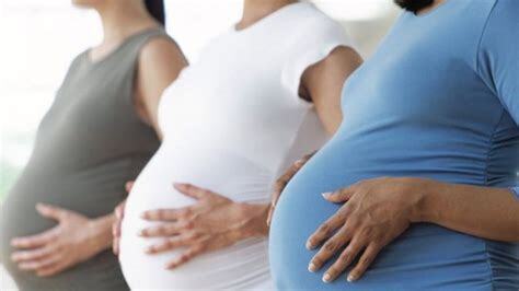 Whooping cough: Pregnancy jab plans extended - BBC News