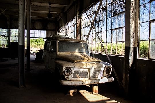 Fordlandia broken down car