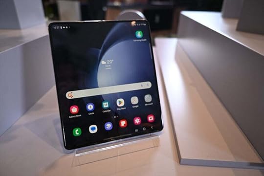 Samsung Galaxy Z Fold 5