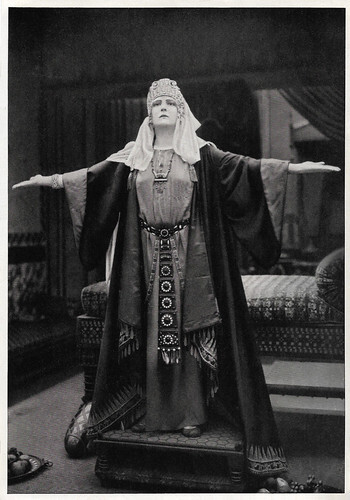 Mia May in Herrin der Welt (1919-1920)