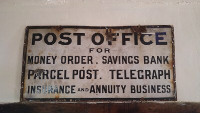 photo of old enamel sign for Post Office