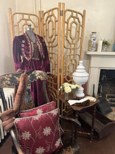 dress and history clutter