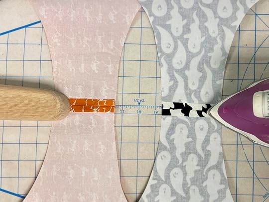 How to Make a Halloween Wine Tote Sewing Tutorial on the Nancy Zieman Productions Blog