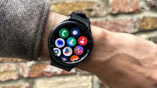 Samsung Galaxy Watch 6 Classic homescreen