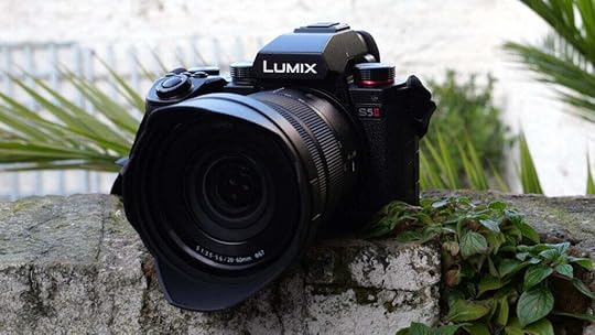 Panasonic LUMIX S5II featured image