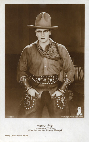 Harry Piel in Was ist los im Zirkus Beely? (1927)
