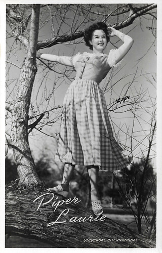 Piper Laurie (1932-2023)