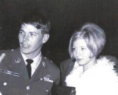 Jerry Lyons reunites with his wife, Janet, at the airport after a year in Vietnam. Photo courtesy of the author.
