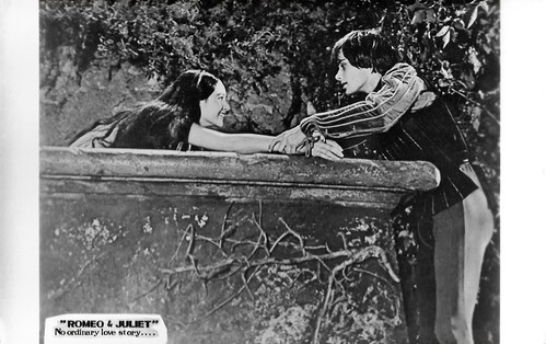 Olivia Hussey and Leonard Whiting in Romeo and Juliet (1968)