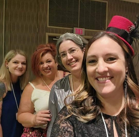 Authors Chelsea Mueller, Tracy Wolff, Jessie Mihalik, and Abigail Owen at Buns and Roses 2023