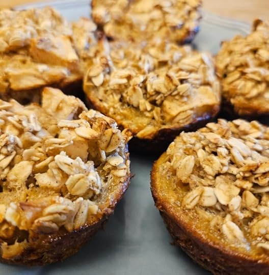 Baked Apple oatmeal muffins