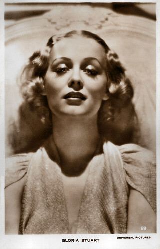 Gloria Stuart
