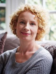 Bee Wilson's author photo