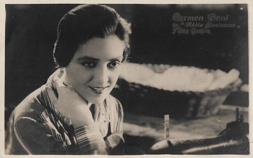 Carmen Boni in Addio giovinezza (1927)