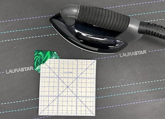 NEW! Dresden Poinsettia Table Topper Sewing Tutorial