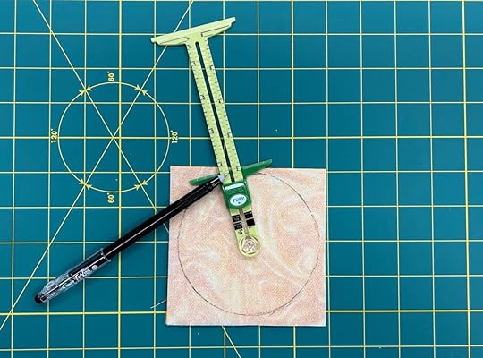 NEW! Dresden Poinsettia Table Topper Sewing Tutorial