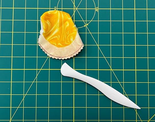 NEW! Dresden Poinsettia Table Topper Sewing Tutorial