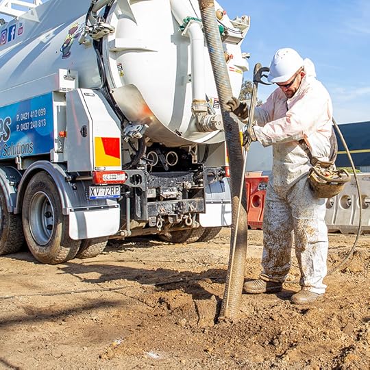 Right Hydro-Excavation